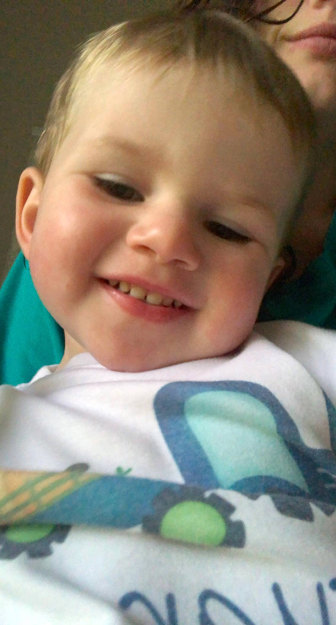 Bryar is registered to the contest to win money with this photo: baby, cheek, child, chin, ear, eye, eyebrow, face, facial_expression, forehead, happy, head, iris, joy, lip, mouth, nose, person, skin, smile