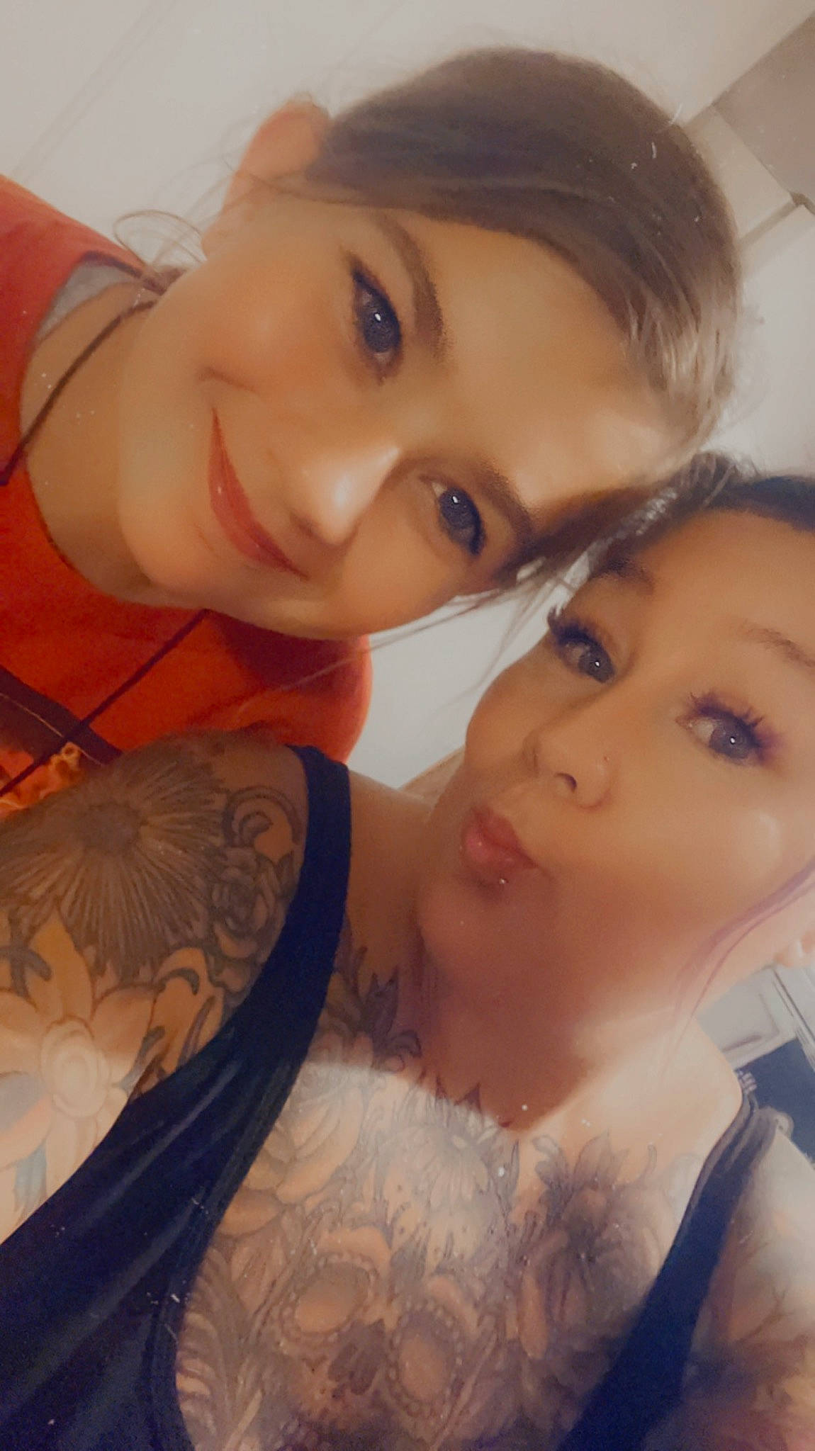 Emily is registered to the contest to win money with this photo: cheek, chest, cool, eye, eyebrow, eyelash, forehead, gesture, happy, iris, jaw, joy, lip, mouth, muscle, neck, nose, organ, person, shoulder