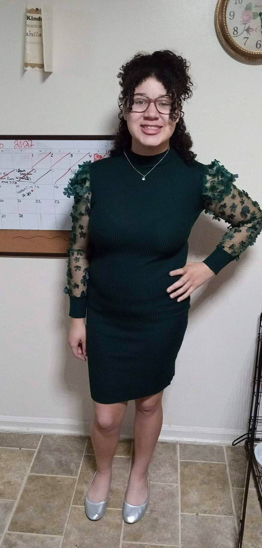 Emonie is registered to the contest to win money with this photo: blazer, clothing, day_dress, dress, electric_blue, event, fashion_design, formal_wear, gesture, joint, joy, knee, neck, one_piece_garment, outerwear, person, sheath_dress, shoulder, sleeve, smile