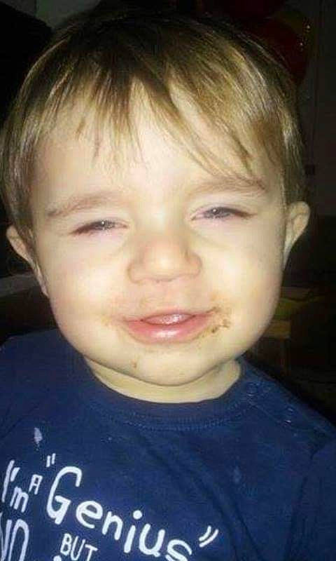 Ethan a rejoint le concours — aidez-le/la à gagner de superbes lots ! cheek, child, chin, ear, eye, eyebrow, face, facial_expression, forehead, hair, hairstyle, head, jaw, lip, mouth, nose, organ, person, skin, smile