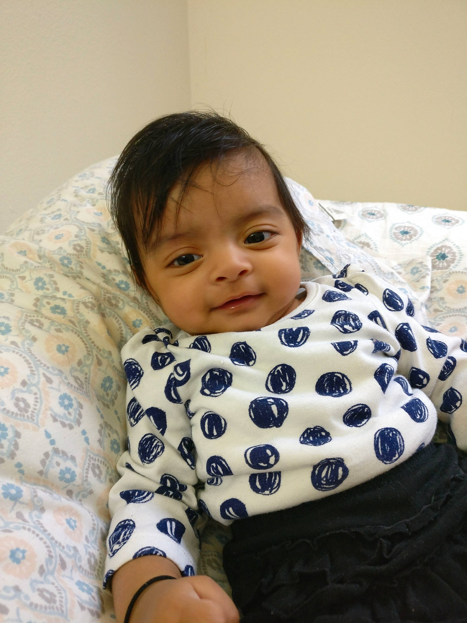 Anika is registered to the contest to win money with this photo: baby, child, person