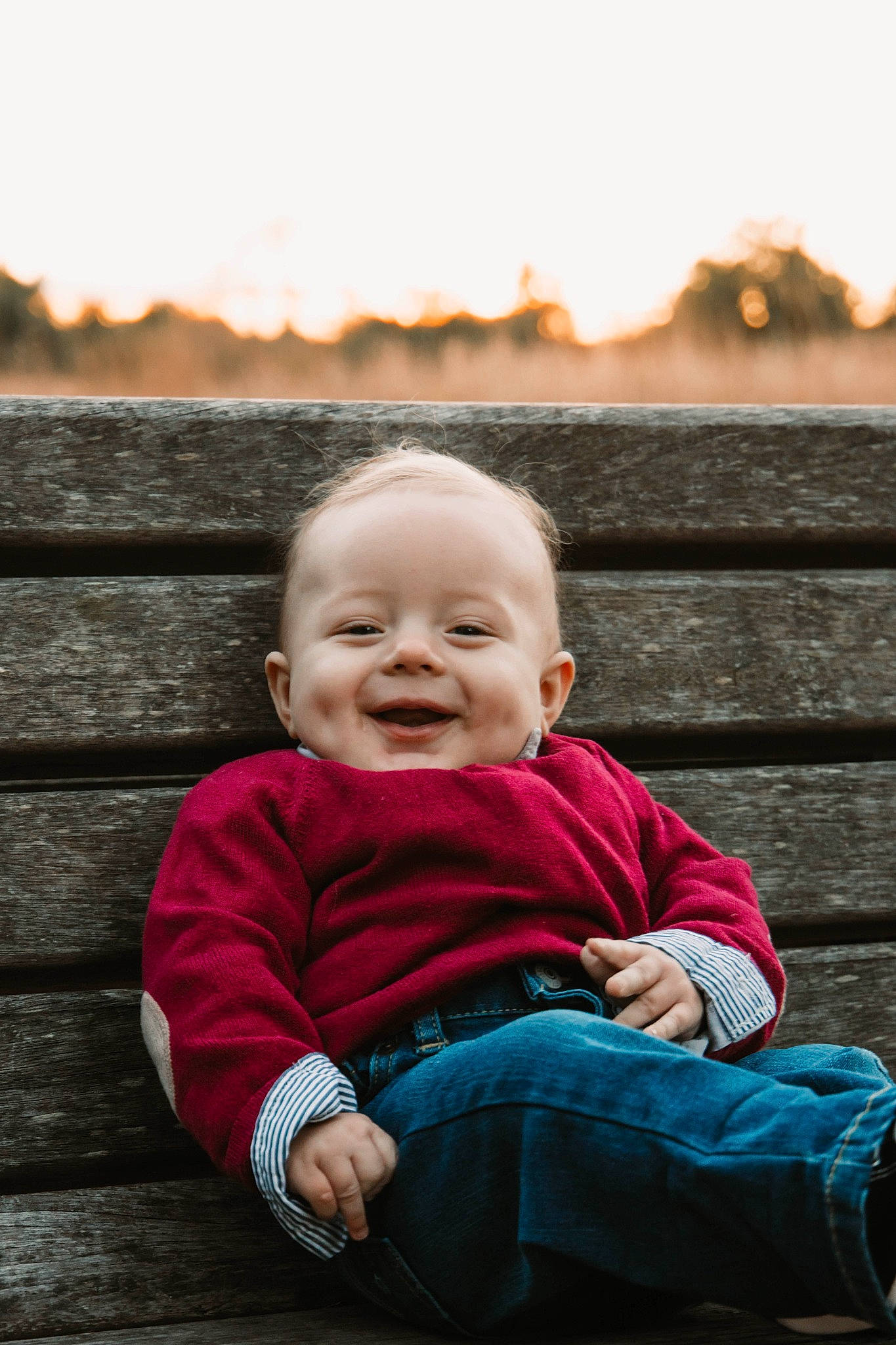 Riven is registered to the contest to win money with this photo: baby, baby_toddler_clothing, beauty, cheek, eye, facial_expression, flash_photography, grass, hairstyle, happy, joy, leaf, people, people_in_nature, person, skin, sky, sleeve, smile, standing