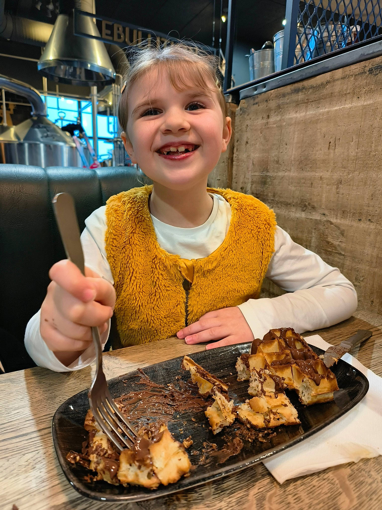 Jeanne participe au concours pour gagner de l'argent avec cette photo : beef, cake, chair, churrasco_food, cooking, cuisine, delicacy, dessert, dish, finger_food, food, food_craving, ingredient, joy, meat, mixed_grill, person, plate, recipe, roasting