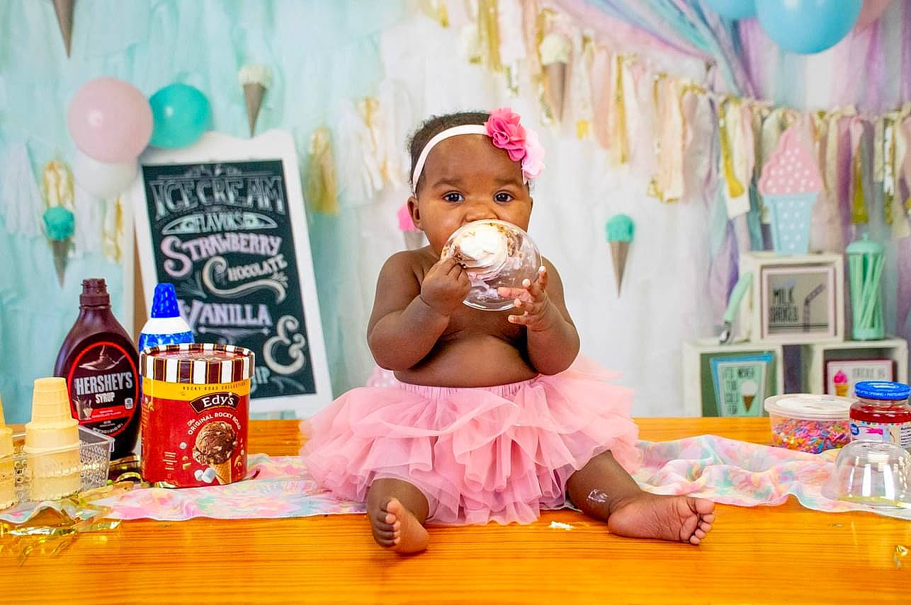 Alaya joined the competition — help win amazing prizes! baby, baby_toddler_clothing, balloon, birthday, birthday_party, child, event, fun, happy, icing, leisure, party, party_supply, person, pink, play, room, sweetness, table, toddler