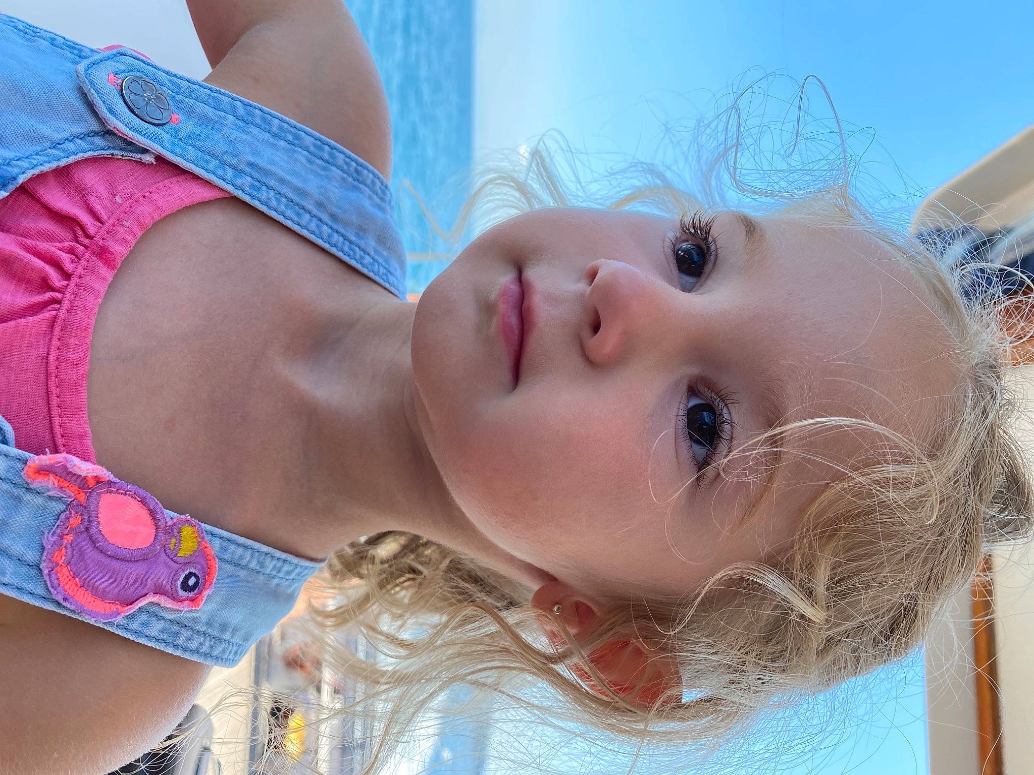 Elis Onat participe au concours pour gagner de l'argent avec cette photo : azure, cheek, chest, eyebrow, eyelash, hair, happy, head, iris, lip, mouth, neck, nose, people, person, skin, textile, thigh, toddler, trunk