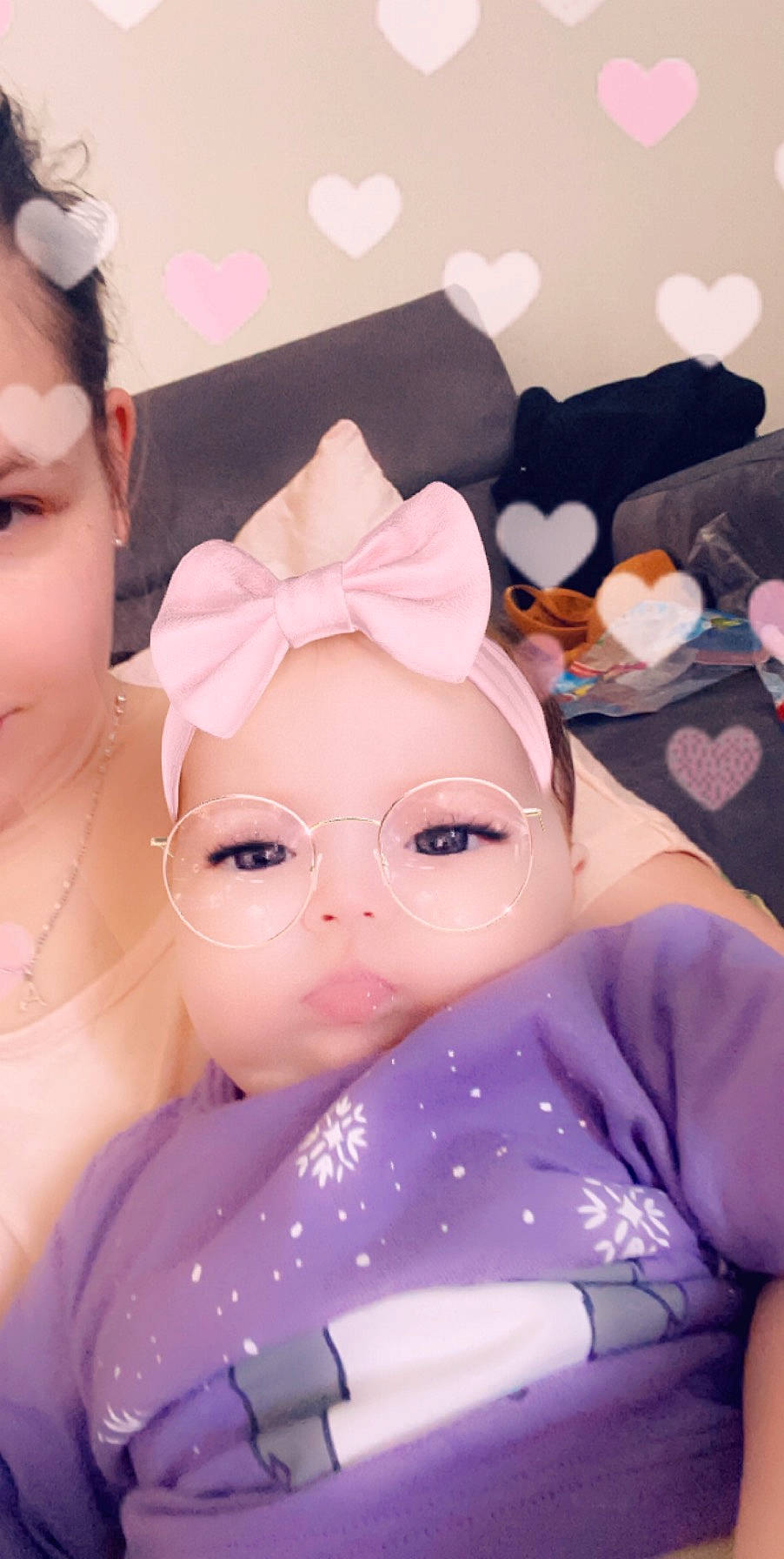 Maissa participe au concours pour gagner de l'argent avec cette photo : baby, cheek, child, eyebrow, eyelash, face, forehead, head, mouth, nose, person, pink, skin, smile, toddler