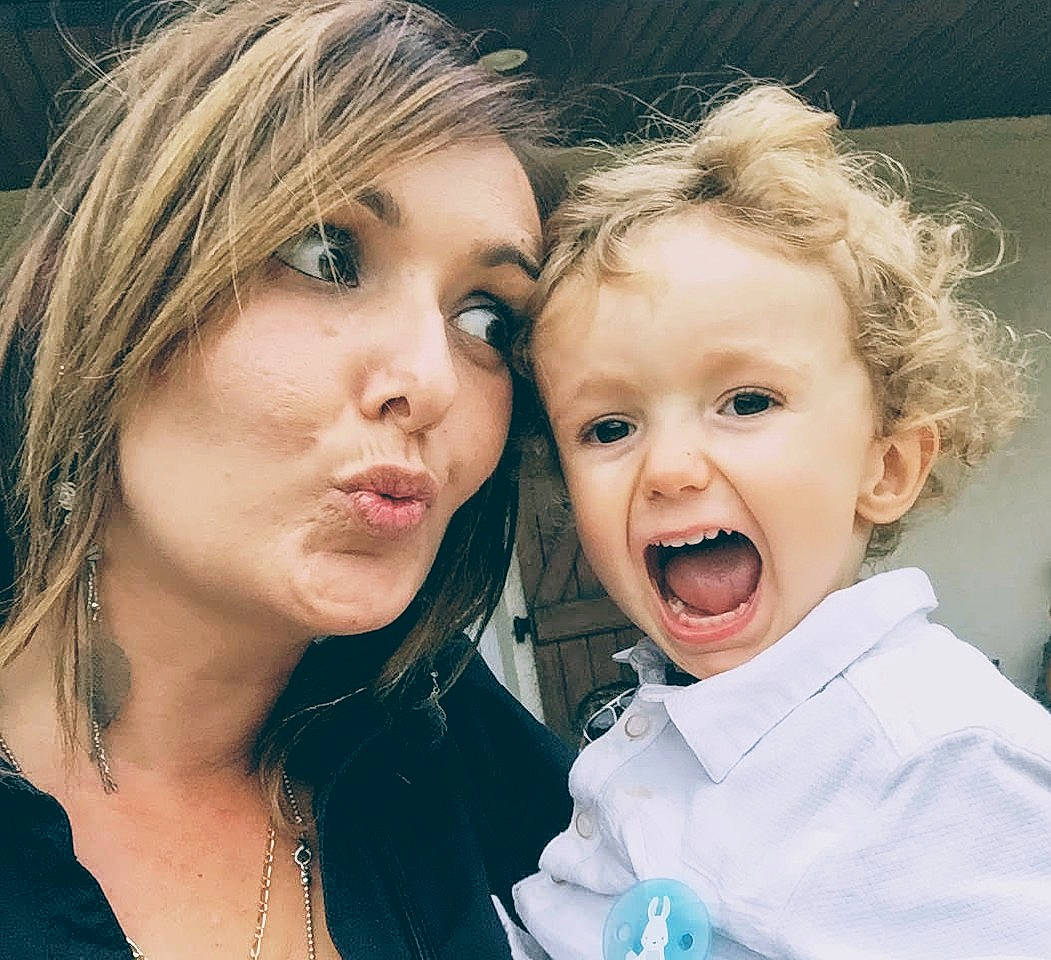 Jaimy a rejoint le concours — aidez-le/la à gagner de superbes lots ! blond, cheek, child, chin, face, fun, hair, hairstyle, happy, head, human, jaw, lip, love, mouth, nose, person, photography, selfie, smile