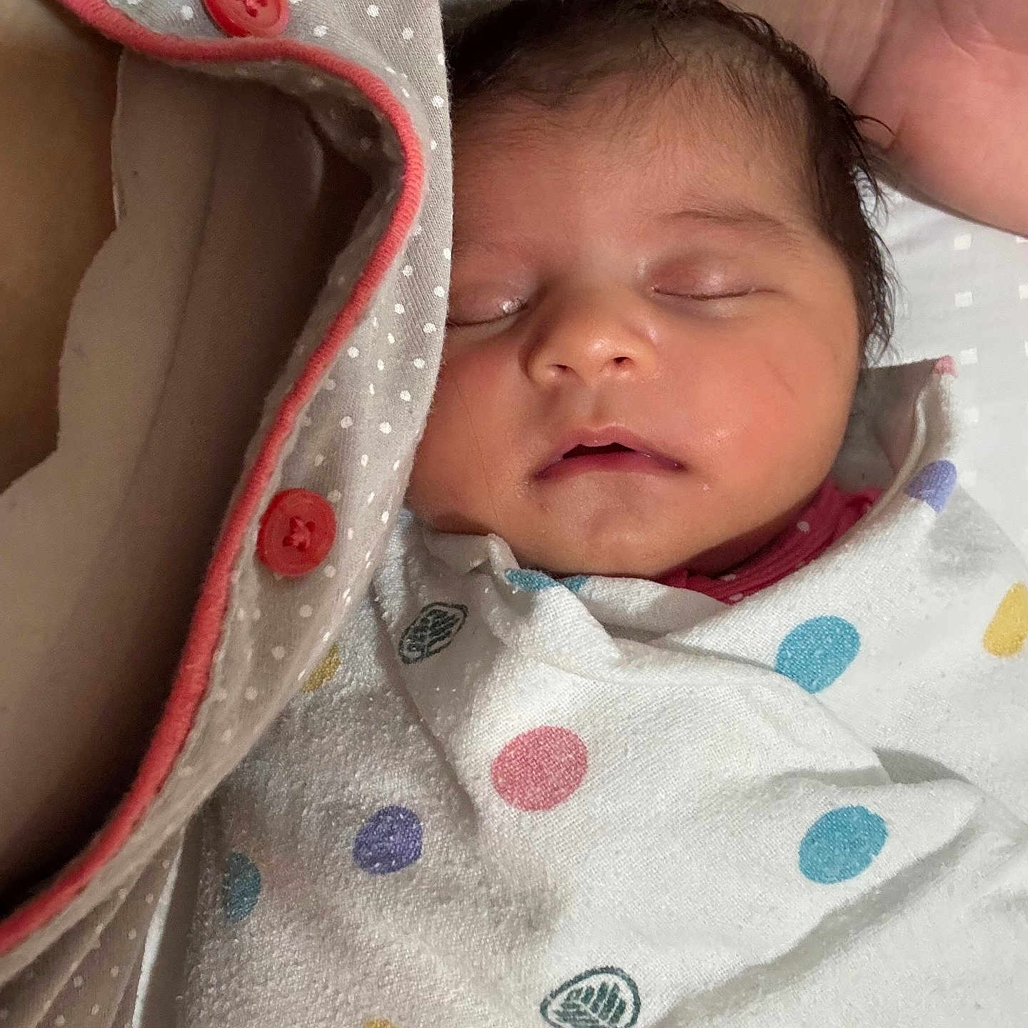 Eliora is registered to the contest to win money with this photo: baby, blanket, childbirth, face, head, newborn, person, photography, portrait, quilt, sleeping, yawning