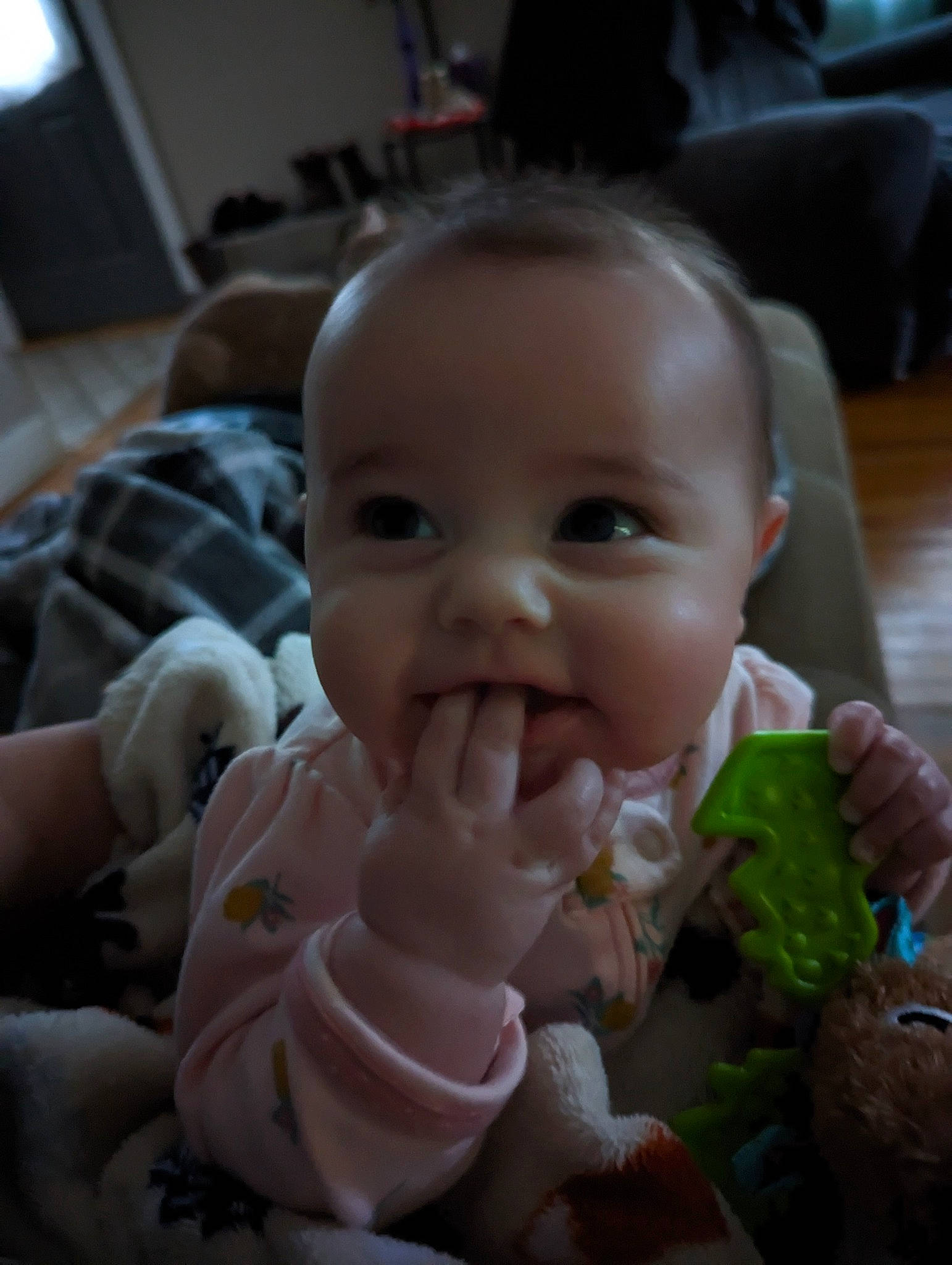 Elle is registered to the contest to win money with this photo: baby, baby_toddler_clothing, cheek, chin, ear, eyelash, face, finger, gesture, hair, happy, head, iris, lip, mouth, nose, person, skin, smile, thumb