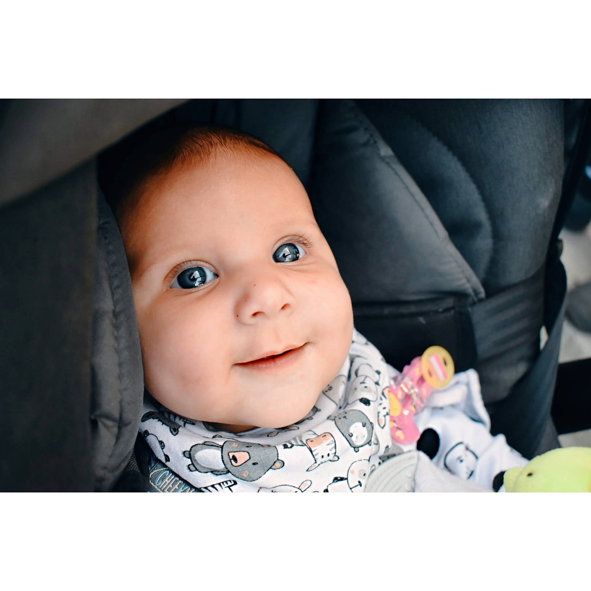 Yléana a rejoint le concours — aidez-le/la à gagner de superbes lots ! baby, beauty, cheek, child, cool, ear, eye, face, head, human, lip, nose, person, photograph, photography, product, skin, smile, snapshot, stock_photography