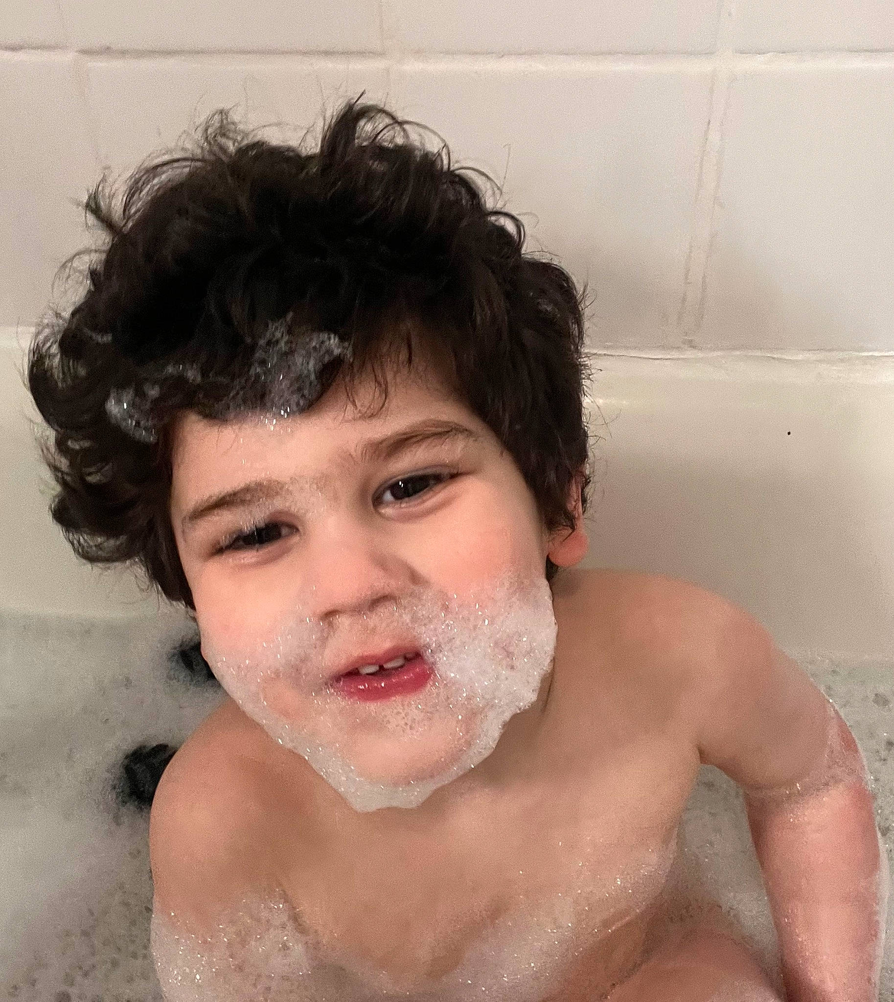 Edwin Jr is registered to the contest to win money with this photo: arm, bathing, cheek, eye, eyebrow, eyelash, face, flash_photography, hair, happy, human_body, jaw, lip, mouth, muscle, neck, nose, person, shoulder, skin