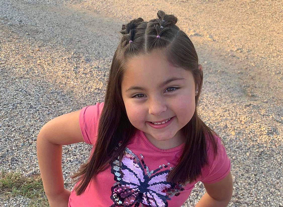 Collins is registered to the contest to win money with this photo: black_hair, child, fun, grass, happy, iris, joy, leisure, lip, long_hair, magenta, mouth, people_in_nature, person, pink, plant, skin, smile, summer, sunglasses