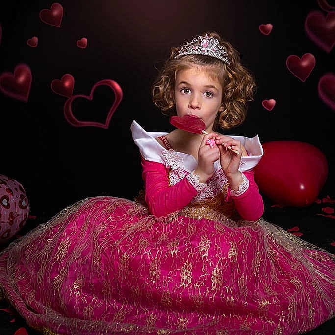 Calissa participe au concours pour gagner de l'argent avec cette photo : accessories, baby, blonde, clothing, costume, crown, dress, face, festival, hair, halloween, head, jewelry, lady, person, photography, portrait, sitting, tiara, velvet