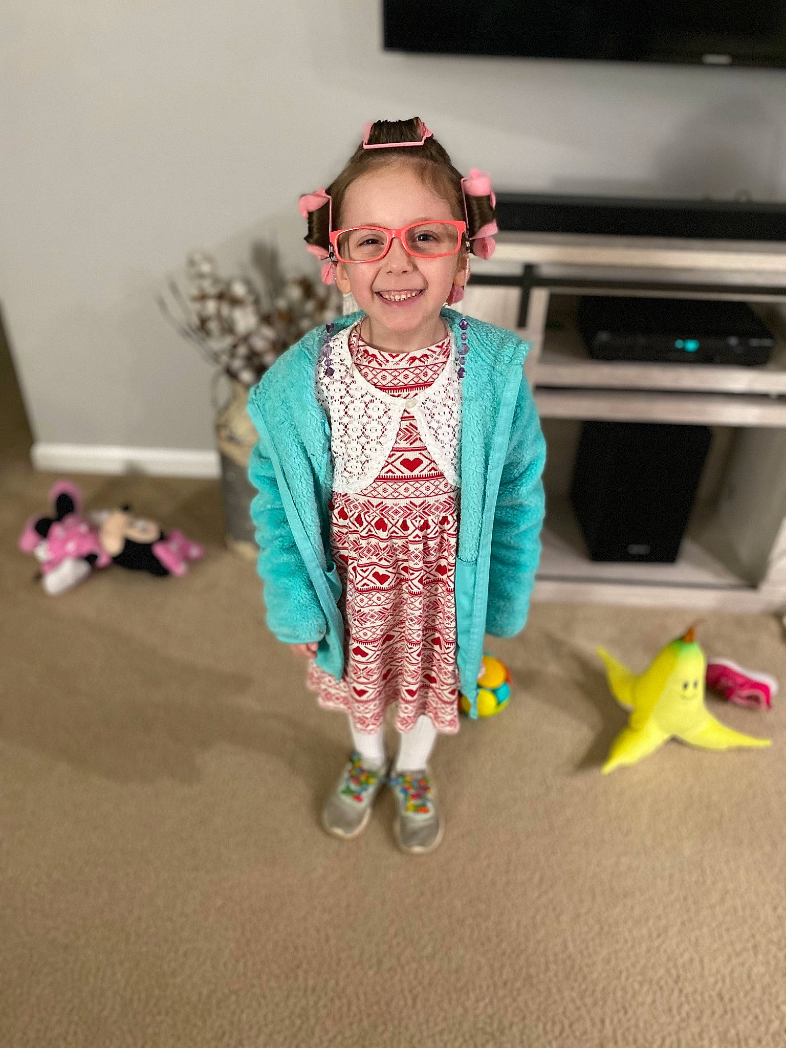 Autumn joined the competition — help win amazing prizes! baby_toddler_clothing, child, fashion_accessory, fashion_design, fish, flooring, fun, fur, happy, home_appliance, jewellery, joy, kitchen_appliance, magenta, microwave_oven, person, pink, room, sleeve, smile