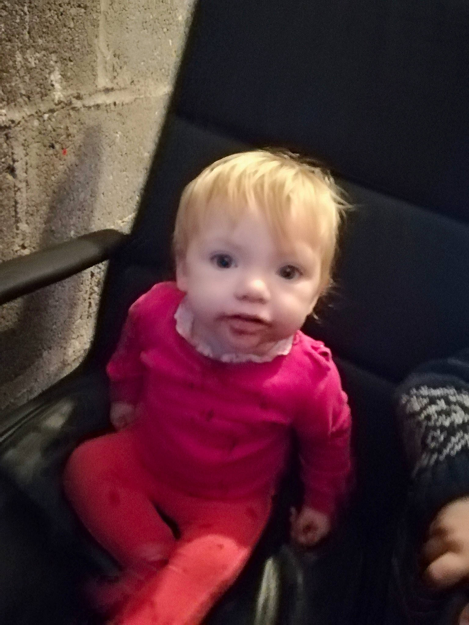 Lyna a rejoint le concours — aidez-le/la à gagner de superbes lots ! cheek, child, ear, eye, face, fun, girl, head, human_hair_color, infant, mouth, nose, person, product, smile, toddler