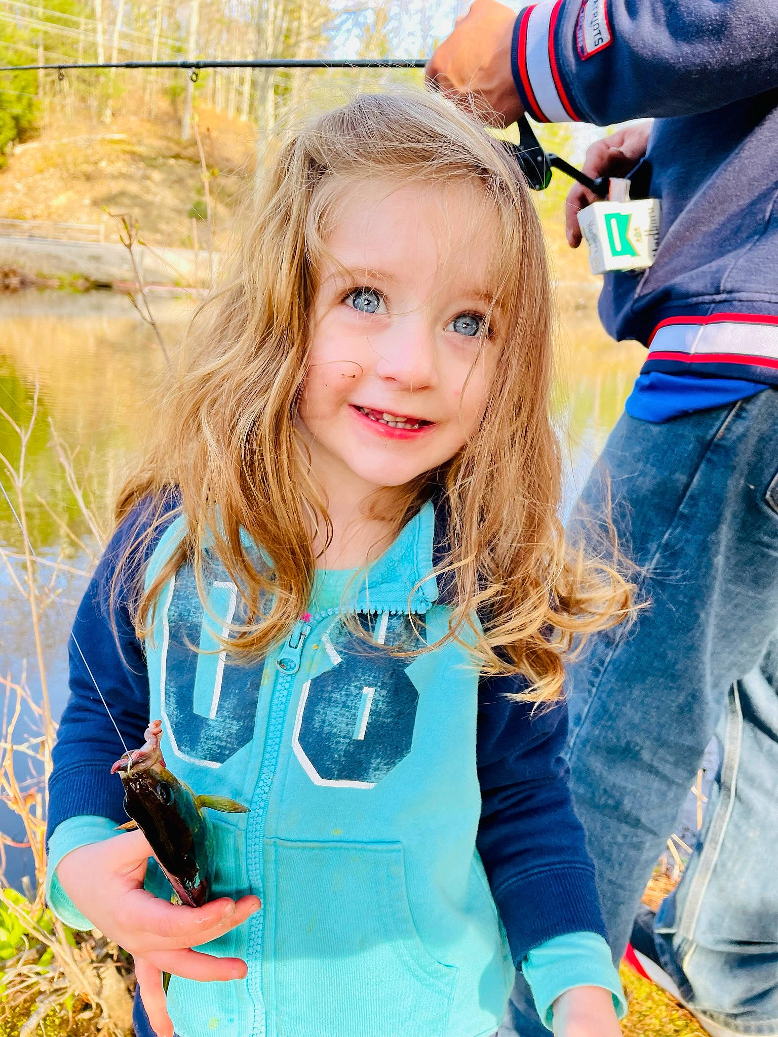 Ellianna joined the competition — help win amazing prizes! baseball_cap, blond, brown_hair, child, clothing, denim, electric_blue, event, fun, gesture, glove, grass, happy, jacket, joy, leisure, people_in_nature, person, recreation, t_shirt