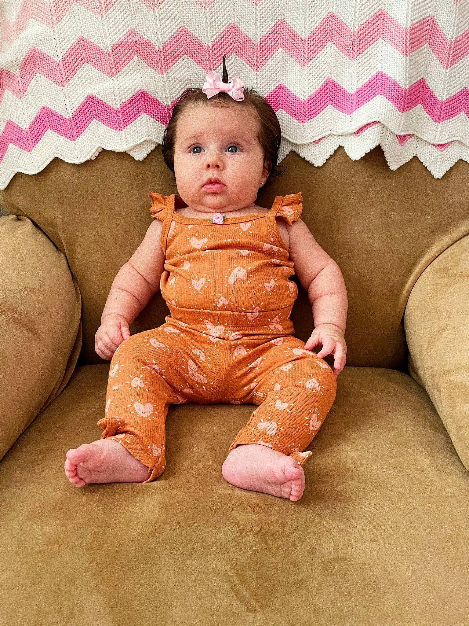 Everley is registered to the contest to win money with this photo: arm, baby, baby_toddler_clothing, cheek, chin, doll, eye, finger, flooring, foot, happy, head, human_body, leg, lip, person, pink, skin, sleeve, thigh