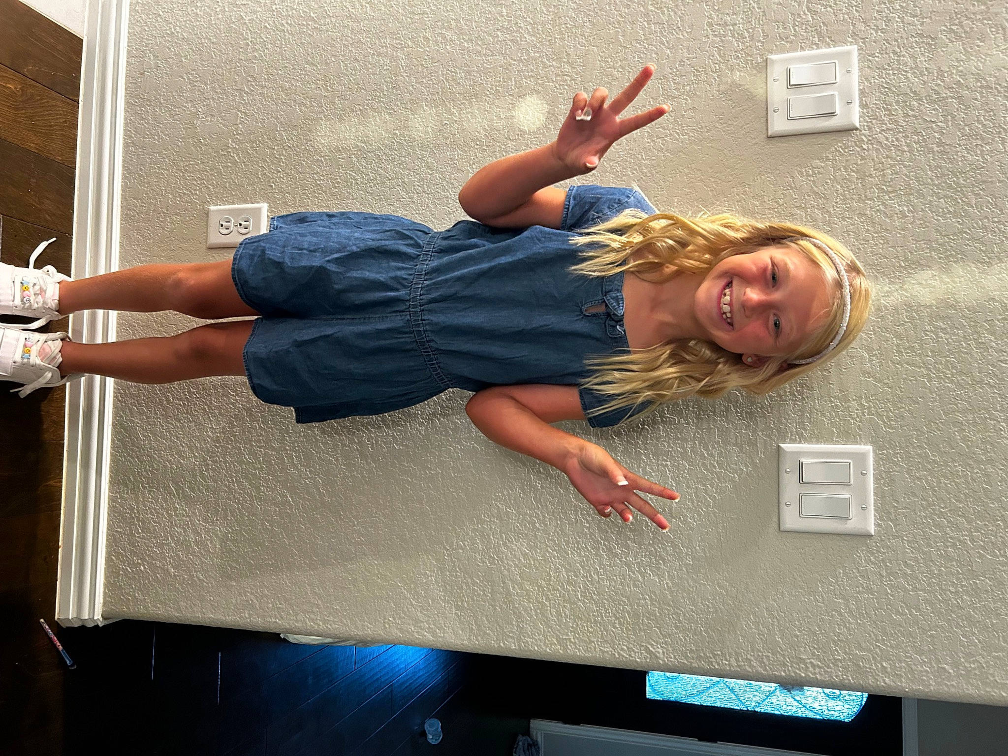 Phoenix joined the competition — help win amazing prizes! arm, barefoot, child, denim, display_device, elbow, electric_blue, fun, gesture, hand, happy, human_leg, joint, joy, knee, leisure, person, smile, t_shirt, thigh