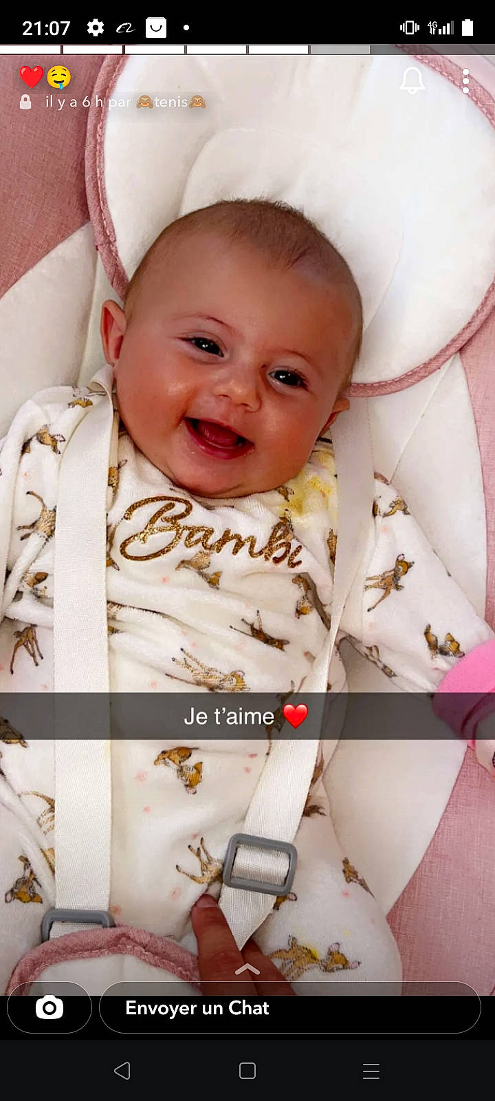 Kyliana Landauer a rejoint le concours — aidez-le/la à gagner de superbes lots ! baby, baby_toddler_clothing, cheek, chin, collar, comfort, dress_shirt, eye, eyebrow, face, happy, head, iris, joy, outerwear, person, product, skin, sleeve, smile