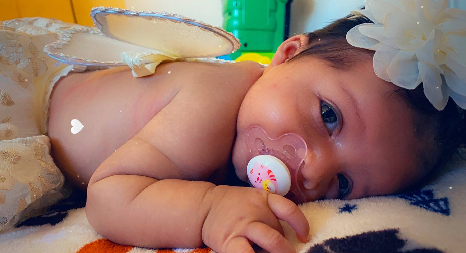 Arayah joined the competition — help win amazing prizes! baby, cheek, chest, child, eye, eyelash, facial_expression, finger, fun, happy, human_body, lip, mouth, nail, nose, organ, person, photograph, skin, thumb