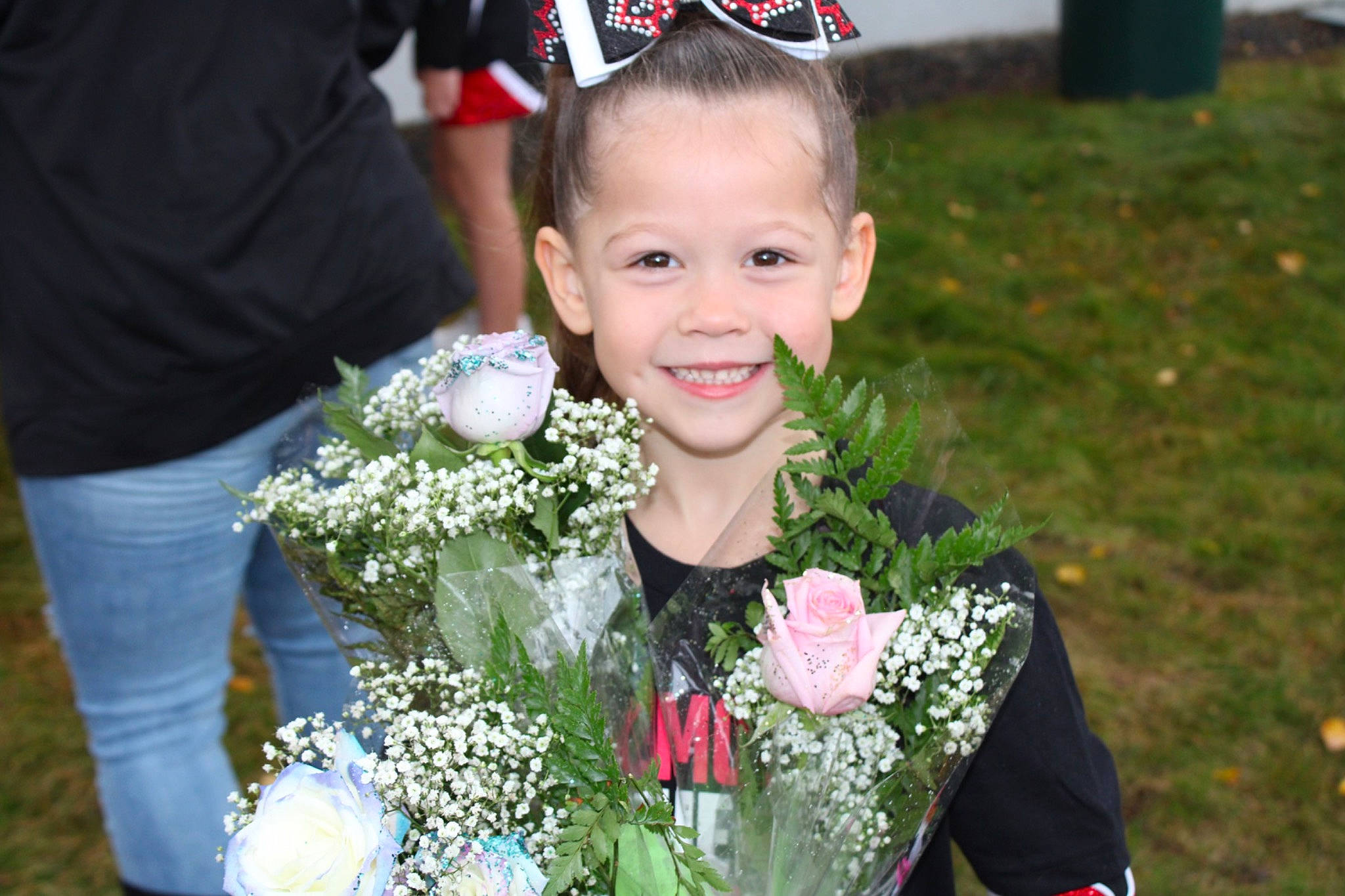 Tessa joined the competition — help win amazing prizes! annual_plant, bouquet, cap, event, face, flower, flower_arranging, fun, grass, hairstyle, happy, head, iris, joy, lei, people, person, photograph, plant, smile