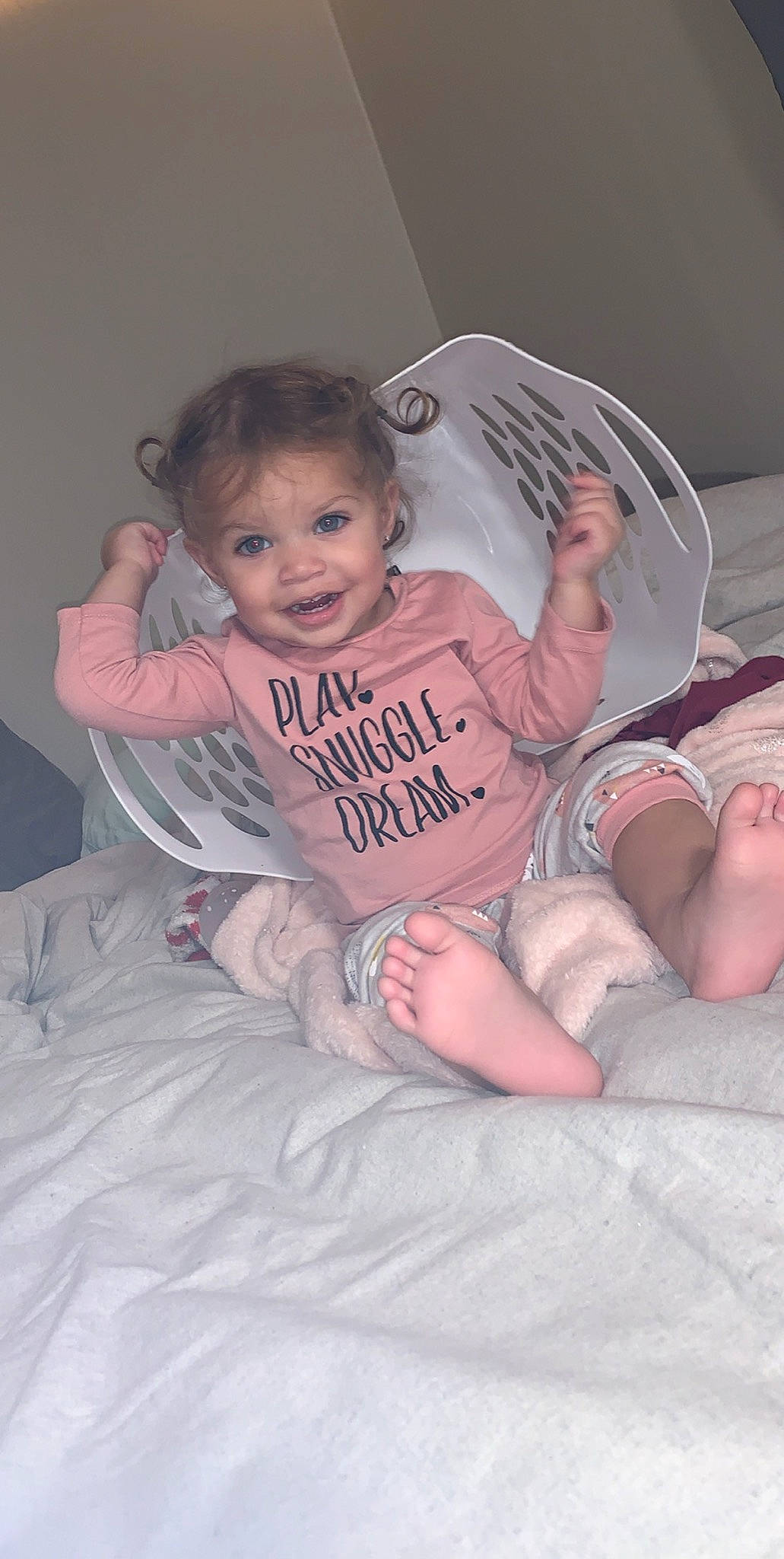 Daysia joined the competition — help win amazing prizes! baby, baby_products, baby_toddler_clothing, bedtime, child, joy, leg, person, product, sitting, skin, smile, toddler