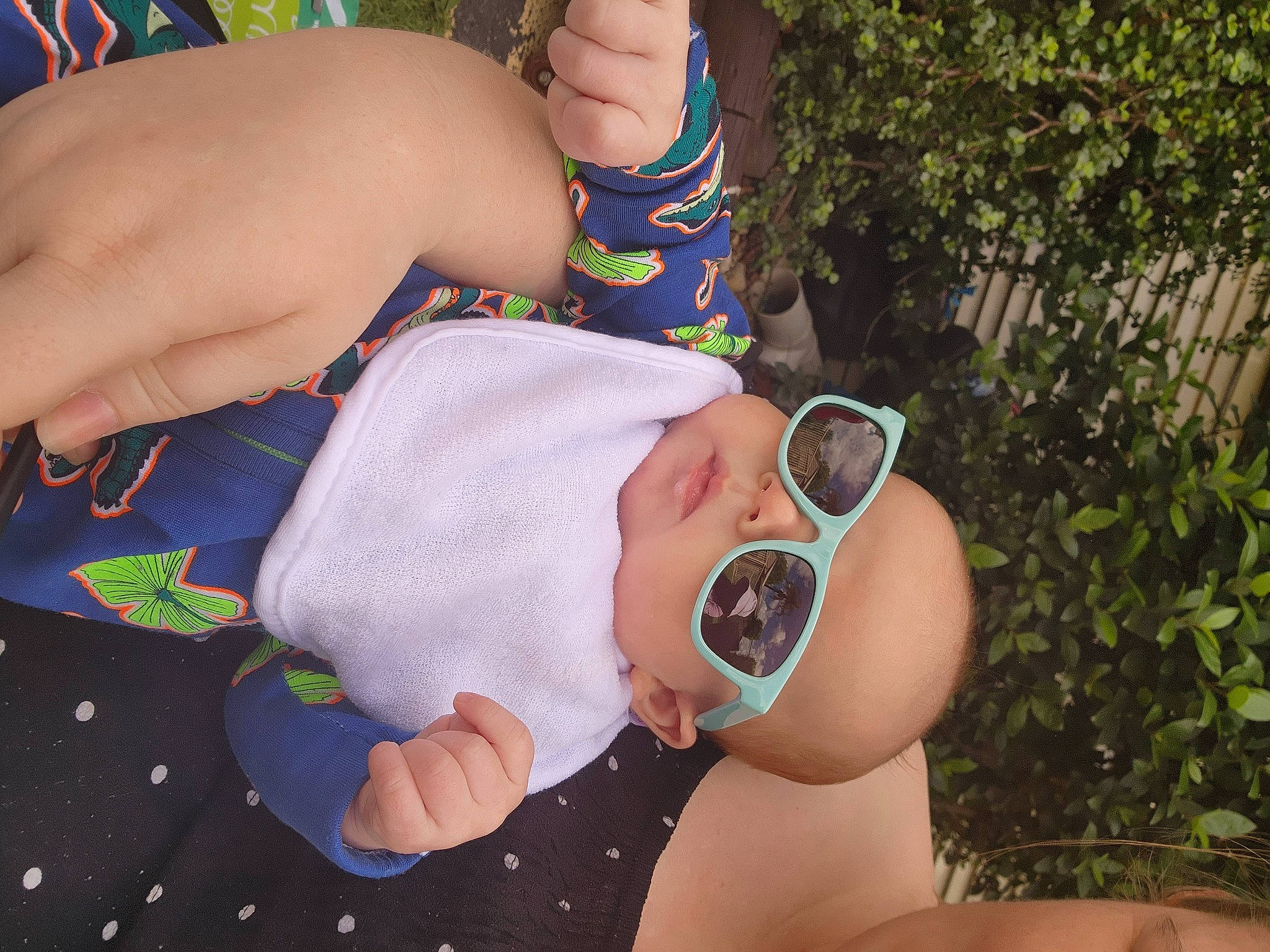 Leo joined the competition — help win amazing prizes! chest, cool, eyewear, finger, fun, gesture, goggles, grass, happy, human_body, leg, leisure, nail, people_in_nature, person, plant, summer, sunglasses, thigh, thumb