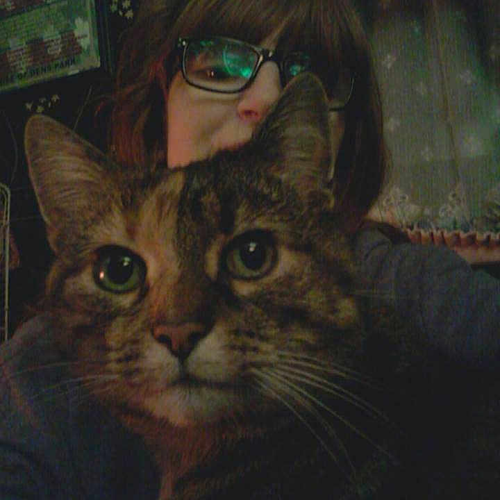 Gismoe is registered to the contest to win money with this photo: