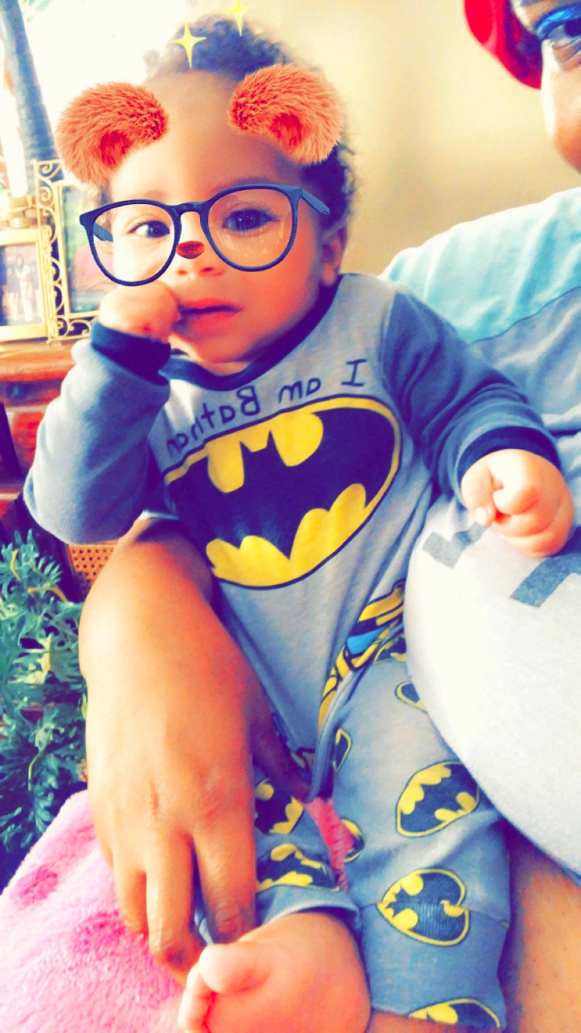 Levi is registered to the contest to win money with this photo: child, cool, eyewear, fictional_character, finger, fun, glasses, person, pink, play, product, selfie, smile, sunglasses, thumb, toddler, vision_care