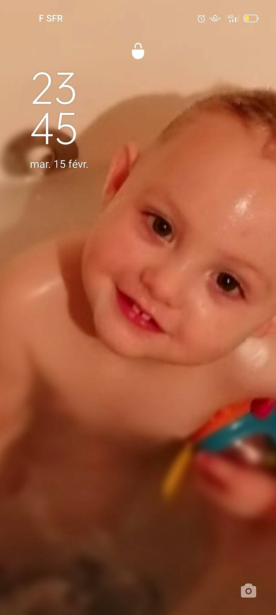 Valerija participe au concours pour gagner de l'argent avec cette photo : cheek, chin, ear, eye, eyebrow, eyelash, facial_expression, forehead, hair, happy, human_body, iris, jaw, joy, lip, mouth, muscle, neck, nose, person