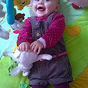 Roxane participe au concours pour gagner de l'argent avec cette photo :