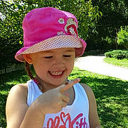 Lily Rose a rejoint le concours — aidez-le/la à gagner de superbes lots !