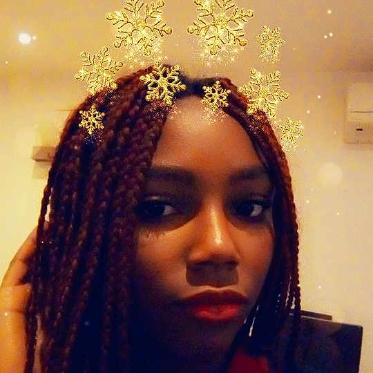 Britany a rejoint le concours — aidez-le/la à gagner de superbes lots ! beauty, black_hair, eyebrow, fashion_accessory, fawn, forehead, hair, hair_accessory, hairstyle, headpiece, lady, lip, person, photography