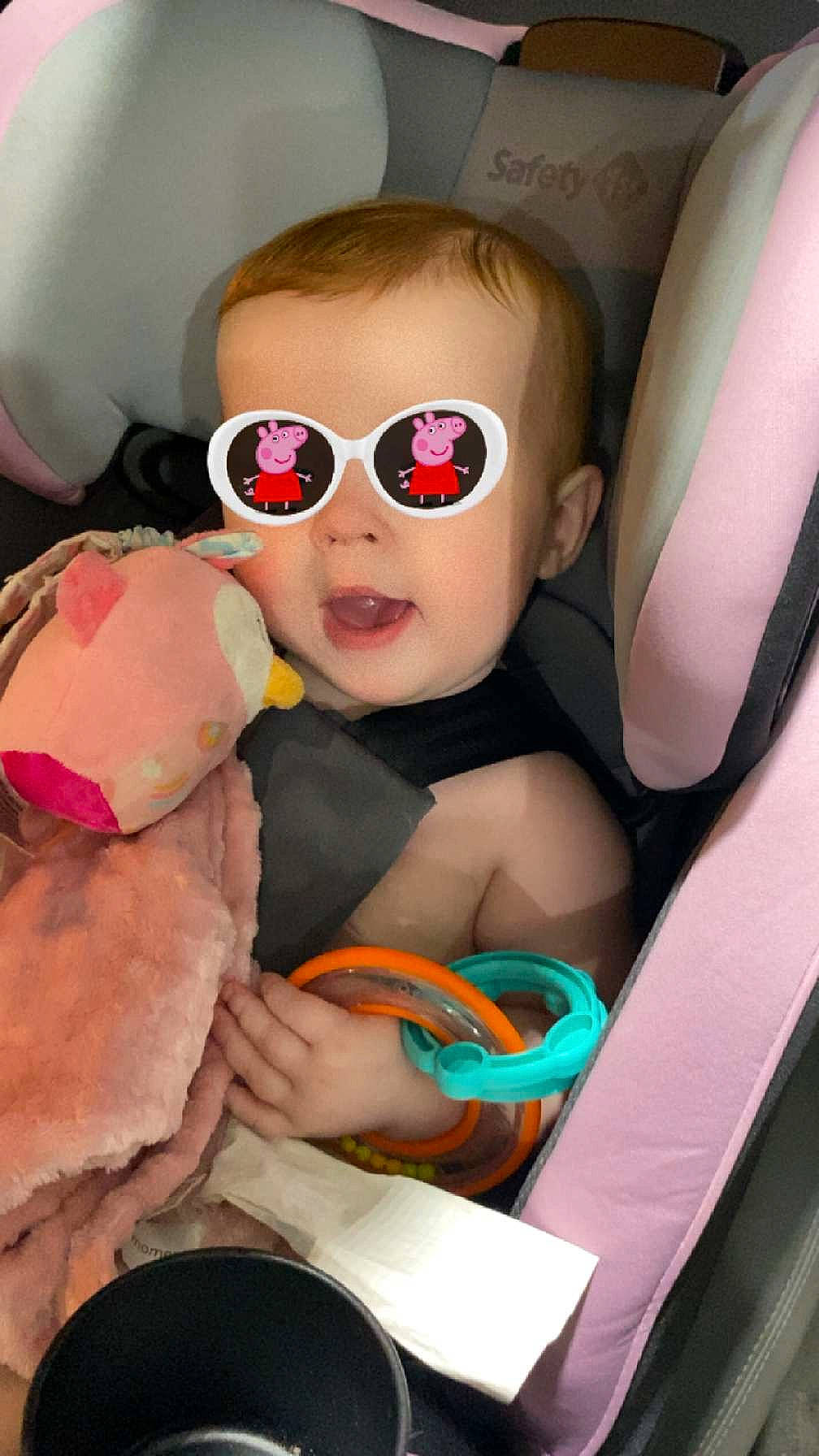 Summer is registered to the contest to win money with this photo: auto_part, baby, baby_carriage, baby_products, baby_safety, baby_toddler_clothing, car_seat, cheek, child, comfort, eyewear, fun, glasses, goggles, person, personal_protective_equipment, seat_belt, sitting, sunglasses, toddler