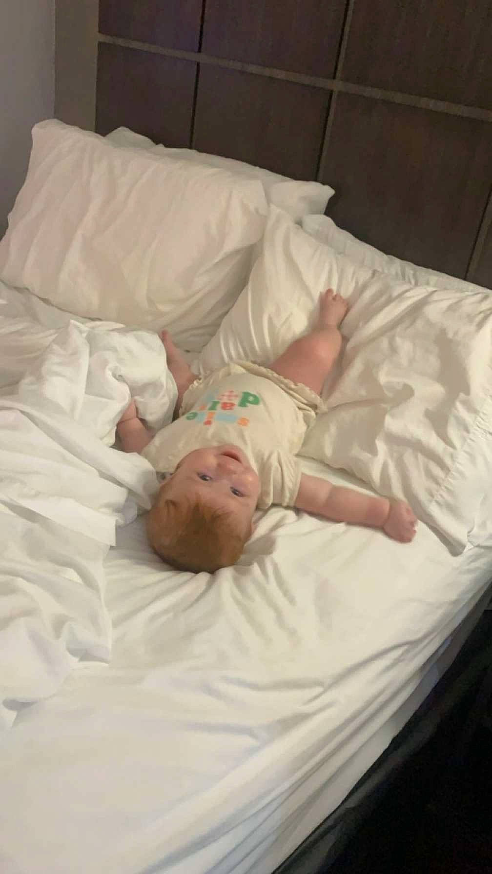 Summer is registered to the contest to win money with this photo: baby, bed, bed_sheet, bedding, bedroom, bedtime, blanket, child, comfort, duvet, event, hospital, linens, nap, person, room, sleep, textile, toddler