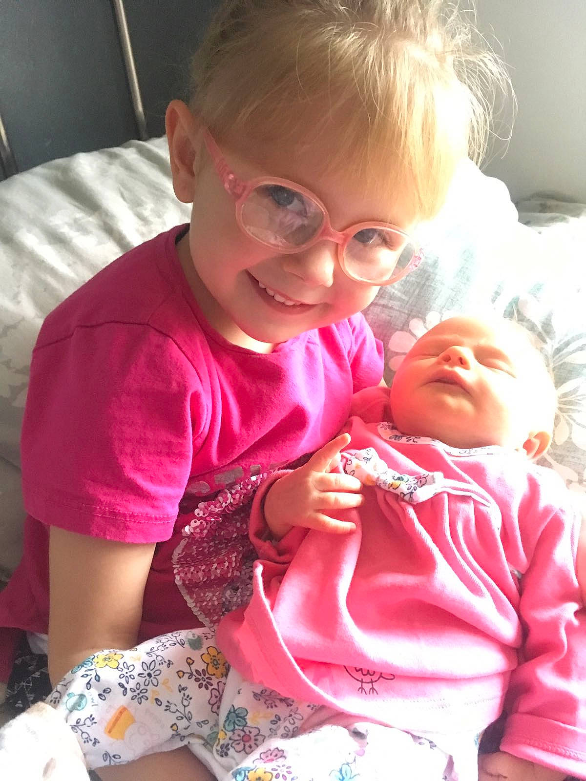 Demi-leigh is registered to the contest to win money with this photo: baby, birth, child, daughter, joy, mother, person, skin, toddler