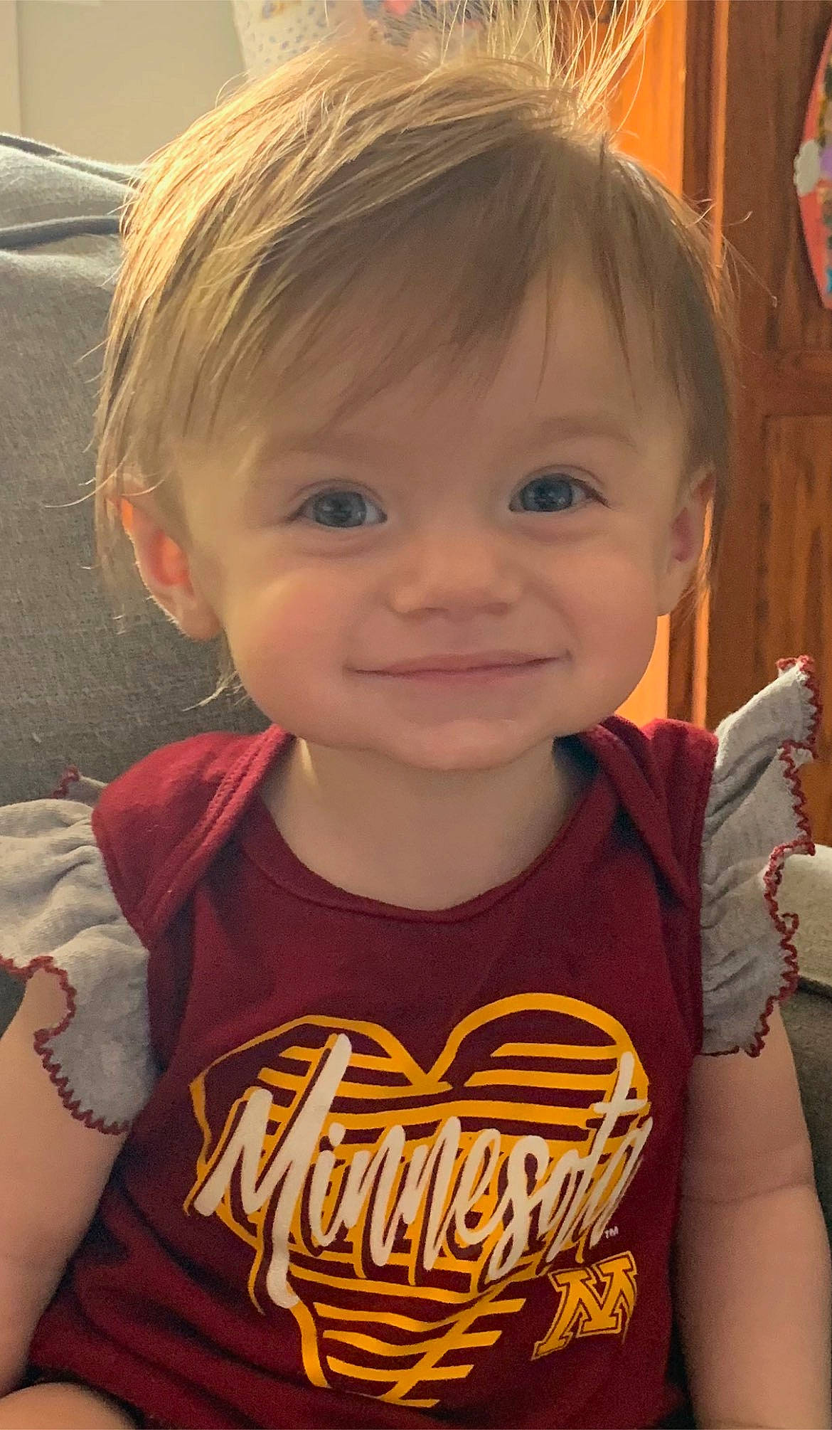 Lillianna is registered to the contest to win money with this photo: baby_toddler_clothing, cheek, chin, clothing, eye, eyebrow, facial_expression, forehead, hair, happy, iris, joy, lip, mouth, neck, nose, person, skin, sleeve, smile