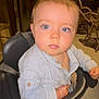 Orso a rejoint le concours — aidez-le/la à gagner de superbes lots ! baby, infant, child, highchair, seat, blue_eyes, striped_shirt, button_down_shirt, portrait, close_up, indoor, soft_lighting, curious, cheeks, eyelashes, hand, furniture, evening, adorable, cute