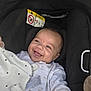 Jaden a rejoint le concours — aidez-le/la à gagner de superbes lots ! baby, smiling, infant, car_seat, blanket, clothing, face, head, cute, happy, child, seat, comfort, indoors, person, portrait, infancy, soft_toy, fabric, cozy
