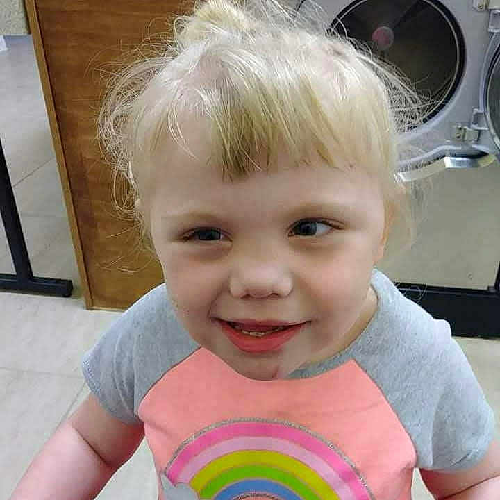 Letty is registered to the contest to win money with this photo: blond, boy, cheek, child, chin, ear, eye, eyebrow, face, facial_expression, forehead, hair, hairstyle, head, human_hair_color, joy, nose, person, skin, smile