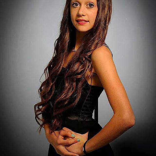 Coline a rejoint le concours — aidez-le/la à gagner de superbes lots !