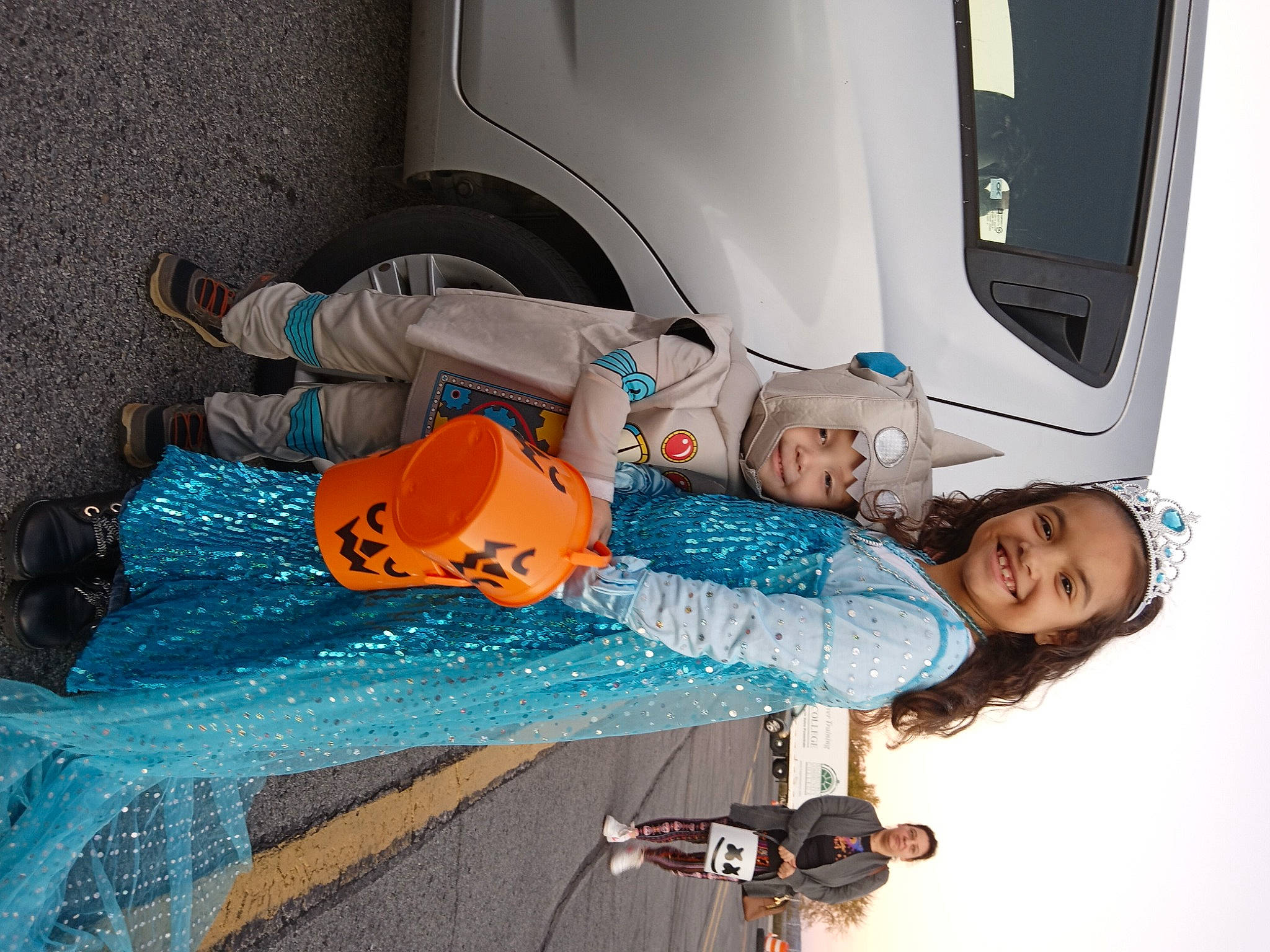 Angelic is registered to the contest to win money with this photo: auto_part, automotive_design, automotive_exterior, automotive_lighting, automotive_tire, car, child, electric_blue, family_car, fun, headwear, joy, leisure, luxury_vehicle, motor_vehicle, person, room, tire, toddler, trunk