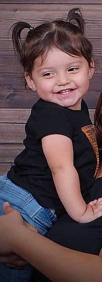 Miranda is registered to the contest to win money with this photo: arm, baby, cheek, child, child_model, chin, face, facial_expression, hand, joy, leg, neck, nose, person, photography, product, shoulder, sitting, skin, sleeve