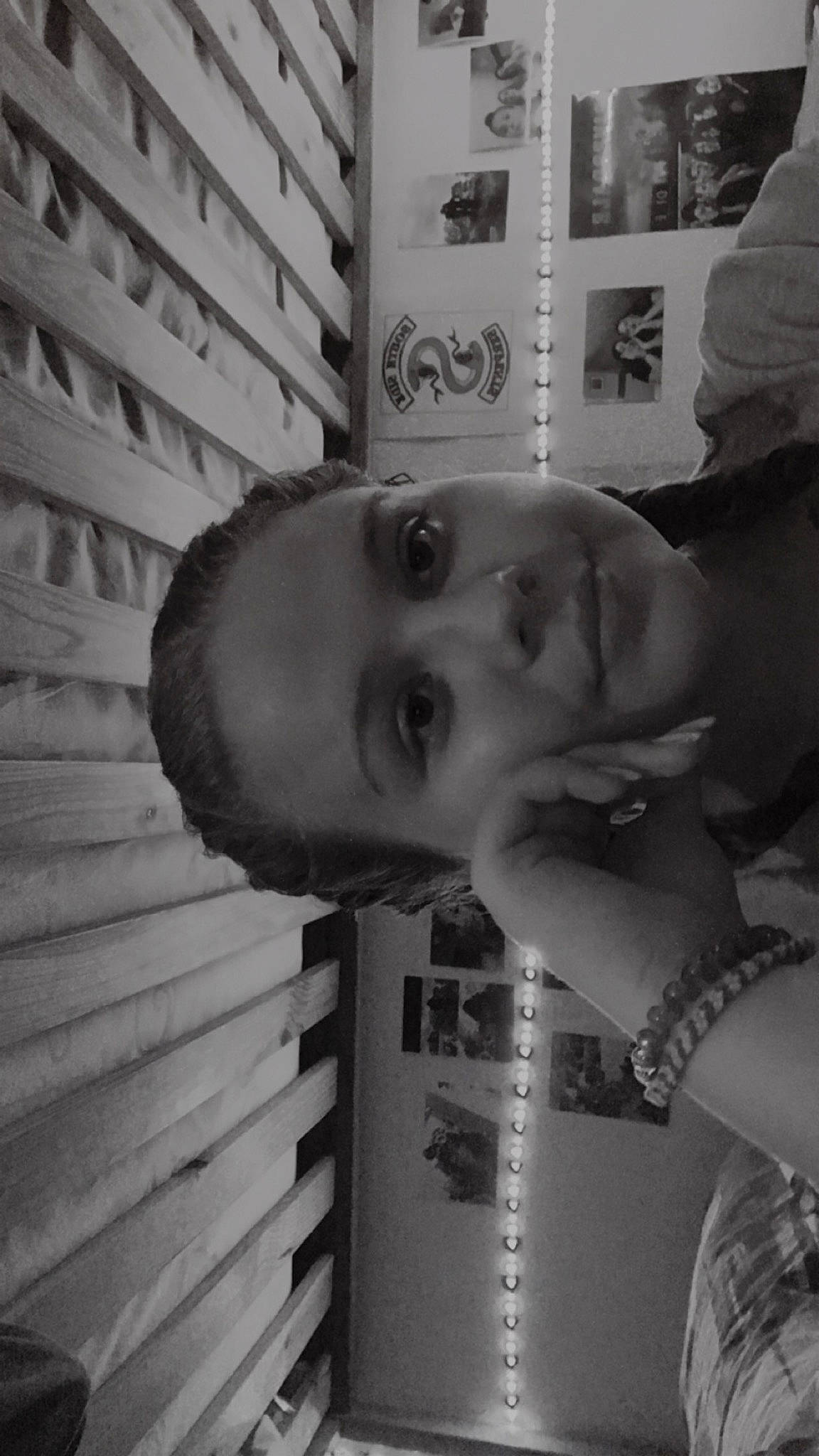 Ana a rejoint le concours — aidez-le/la à gagner de superbes lots ! black_and_white, child, eye, monochrome, mouth, person, photography, style