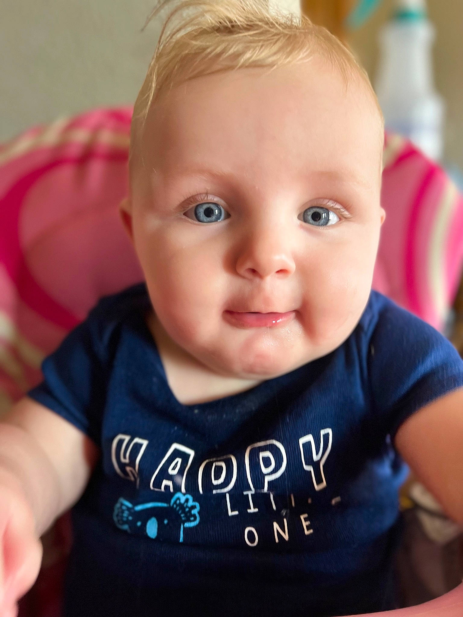 Jaxsyn is registered to the contest to win money with this photo: baby, baby_toddler_clothing, cheek, chin, ear, eye, eyebrow, hair, hairstyle, hand, human_body, iris, lip, mouth, neck, nose, person, skin, sleeve, smile