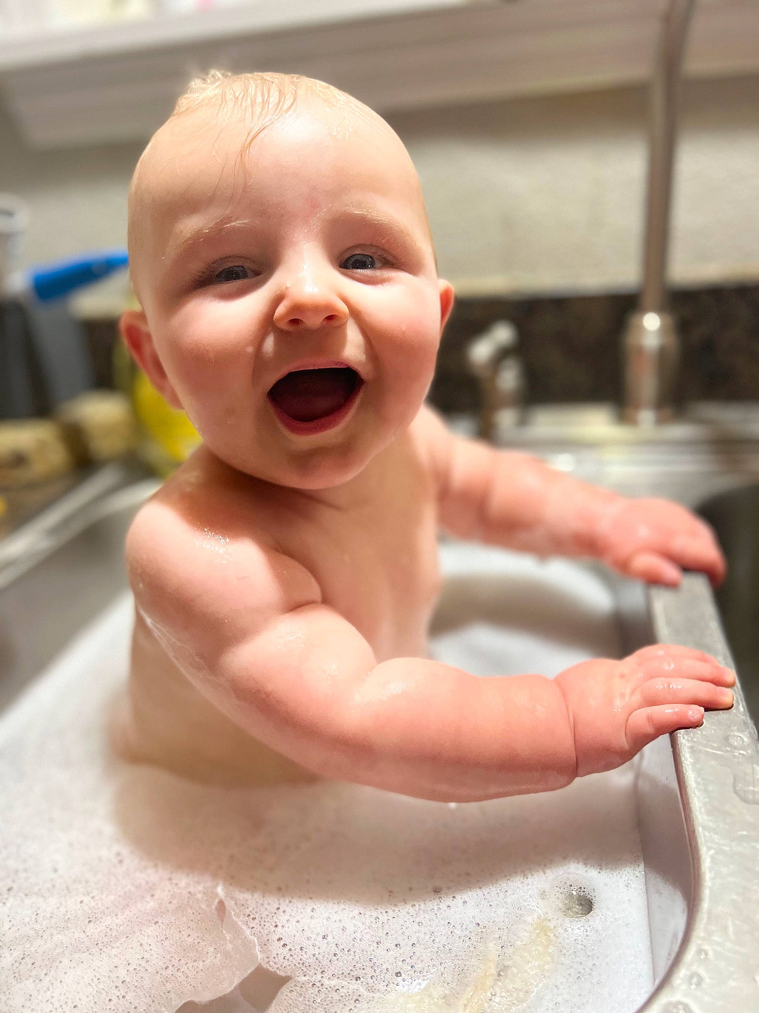 Jaxsyn is registered to the contest to win money with this photo: baby, baby_bathing, baby_laughing, bathing, bathroom, bathtub, cheek, child, finger, fun, happy, jaw, laugh, person, plumbing, shout, skin, smile, thumb, toddler