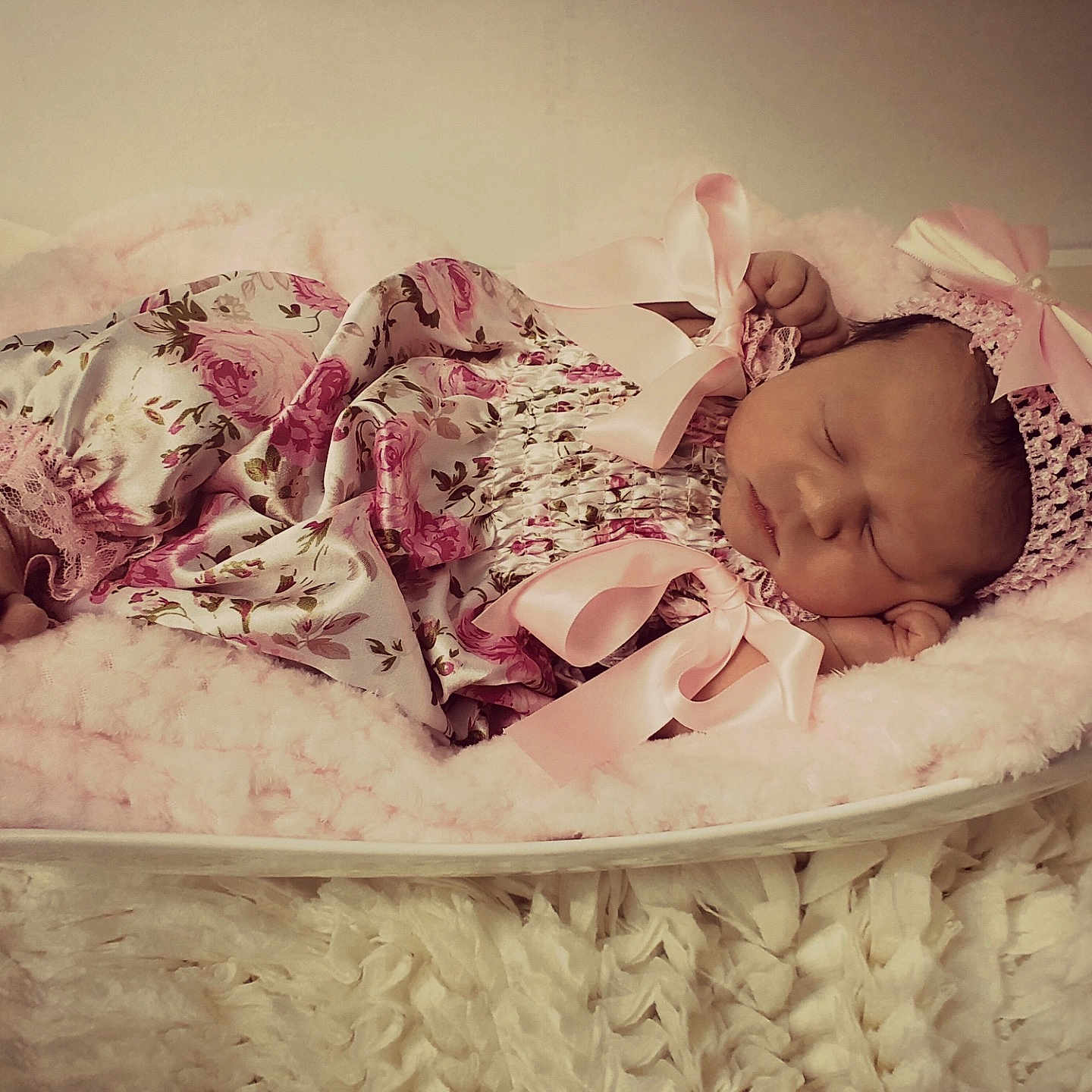 Phoenix is registered to the contest to win money with this photo: baby_products, bed, bedtime, child, girl, infant, infant_bed, pink, product, skin, textile, toddler