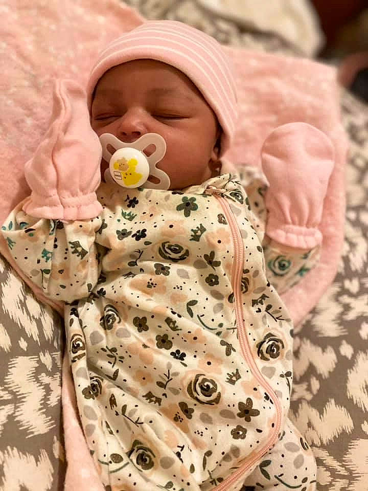 Araya joined the competition — help win amazing prizes! baby, baby_products, baby_safety, baby_sleeping, baby_toddler_clothing, child, collar, comfort, eyewear, fashion_design, hat, headwear, linens, nail, pattern, peach, person, pink, skin, sleeve