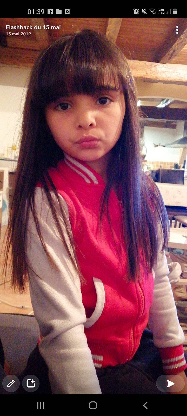 Aallyah a rejoint le concours — aidez-le/la à gagner de superbes lots ! bangs, black_hair, cool, eyebrow, eyelash, fashion, forehead, hairstyle, happy, hime_cut, iris, jaw, layered_hair, lip, neck, nose, person, skin, sleeve, step_cutting