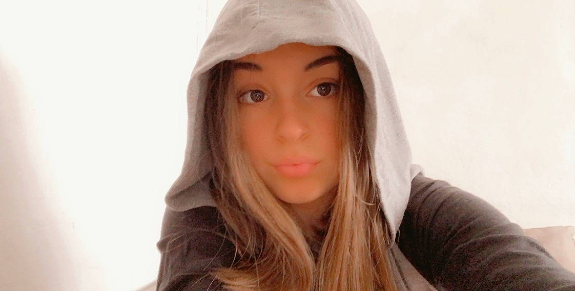 Lory a rejoint le concours — aidez-le/la à gagner de superbes lots ! beauty, blond, brown_hair, cheek, chin, eye, eyebrow, face, forehead, hair, hair_coloring, hairstyle, headgear, jaw, layered_hair, lip, long_hair, nose, person, selfie